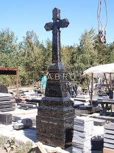 Гранітний хрест RS.13